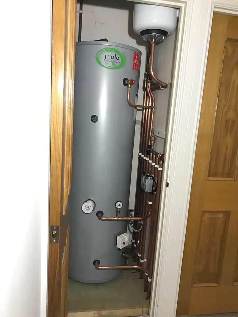 Upgrade to high pressure unvented cylinder and controls