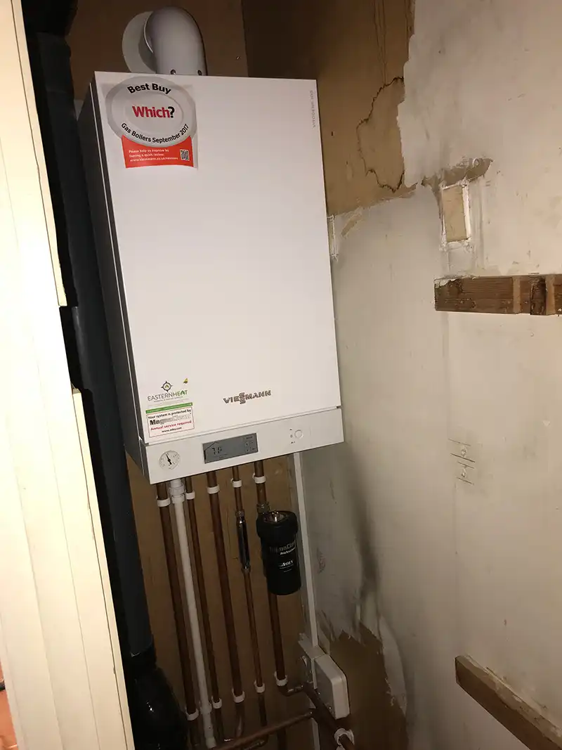 New combination boiler and heating system installation