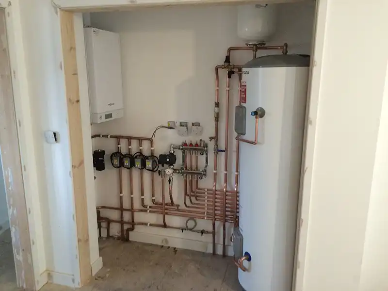 Boiler, high pressure cylinder, underfloor heating and full heating system installation